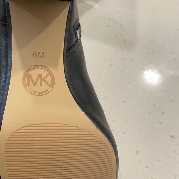 Ankle boots - Picture 4 of 14